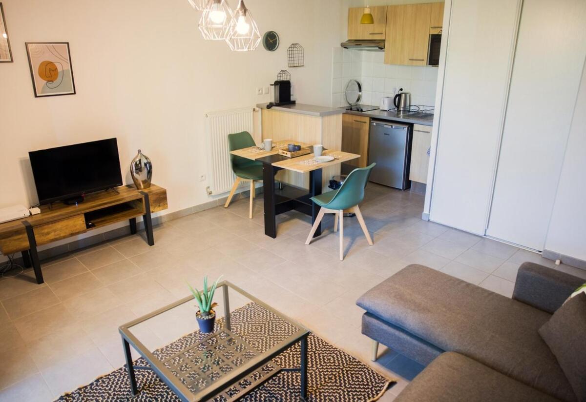 Appartement Le Jardin Séquoia - Terrasse - Parking - Arrivée Autonome à LʼUnion Extérieur photo